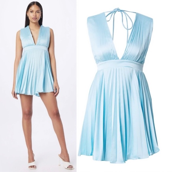 ABERCROMBIE AND FITCH Plunge Pleated Mini Dress NWT in Aqua Blue Sz. Medium Tall - Picture 1 of 16